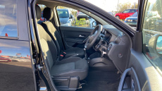 Dacia Duster 1.6 SCe Comfort 5dr 4X4 Petrol Estate